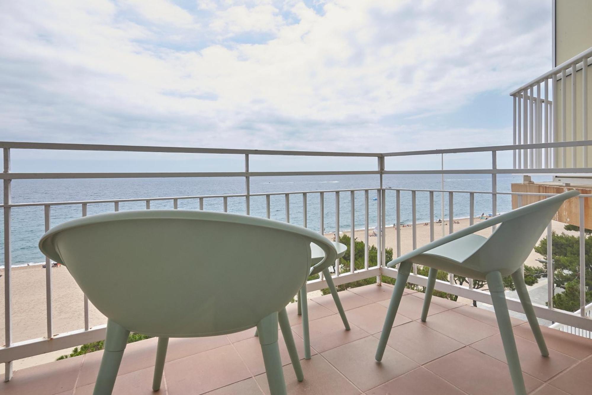 Aparthotel Xic Платья-де-Аро Экстерьер фото