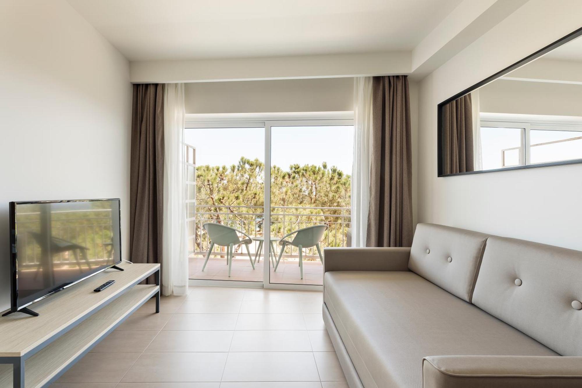 Aparthotel Xic Платья-де-Аро Экстерьер фото