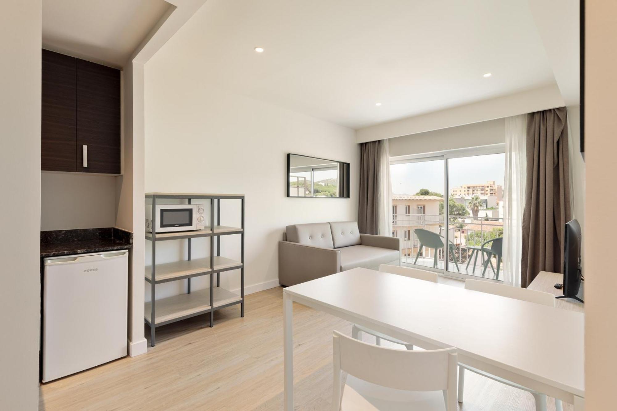 Aparthotel Xic Платья-де-Аро Экстерьер фото