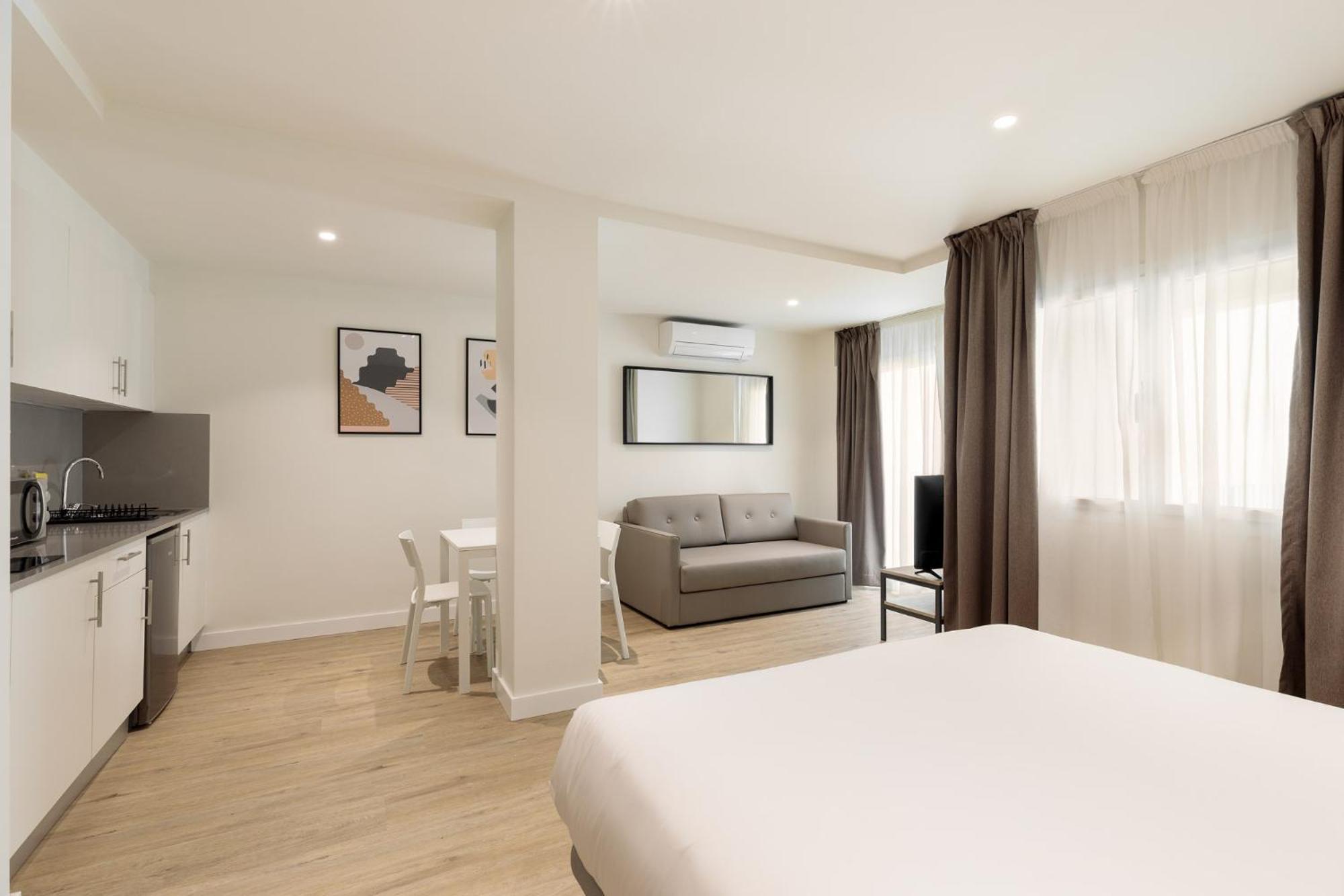 Aparthotel Xic Платья-де-Аро Экстерьер фото
